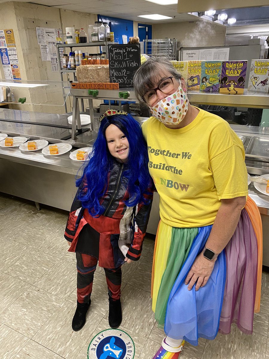 Lunch Lady tweet media