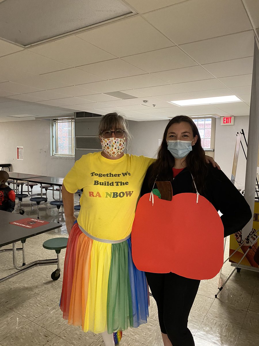 Lunch Lady tweet media