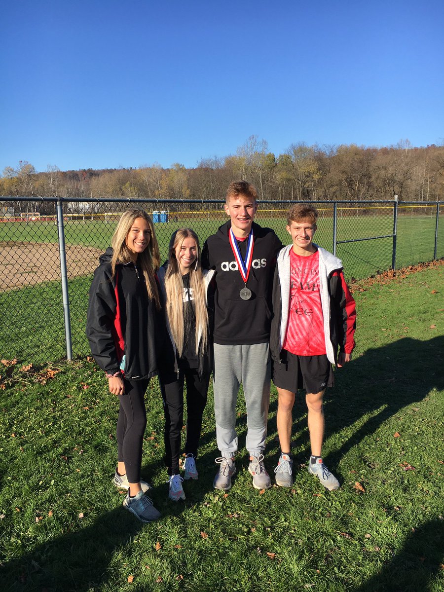 CrossHickory's tweet photo. Final picture of some of our seniors from D10 #CrossCountryChampionships.  Gianna, Ashleigh, Cole and Matthew.  Remember you are forever a part of the @HSD_Athletics #CrossCountry #Family.  Y’all will be missed! https://t.co/RMcrkjEfso