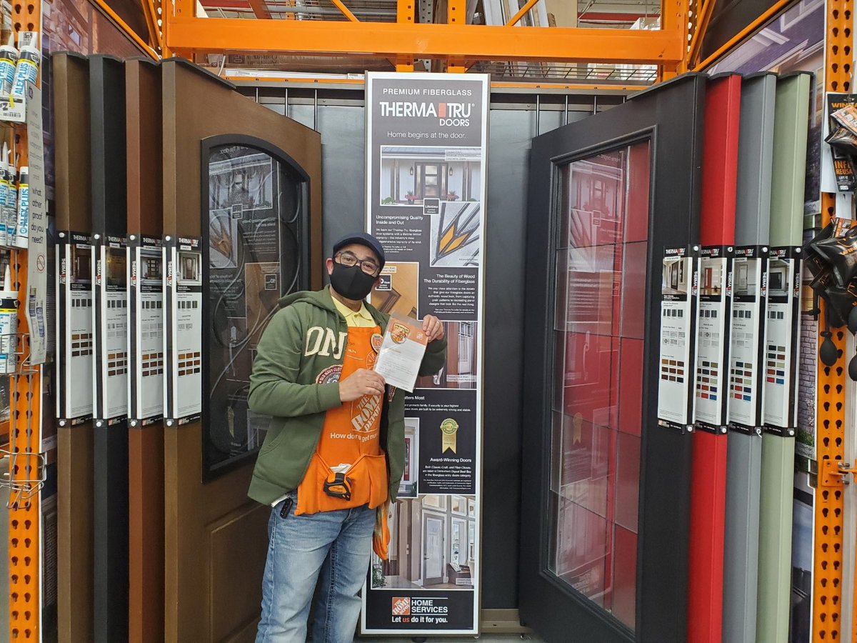 Celebrating our Millwork specialty associate for Great Customer Service at #1277 ⁦<a href="/SL_leighton/">Leighton</a>⁩ ⁦<a href="/HomeDepotSteph/">Stephanie Babic</a>⁩ ⁦<a href="/hdbosslady/">shondelle bo$lady</a>⁩