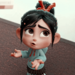 CandyRacxr's tweet photo. ⠀
⠀
please  send  help  -

she  hasn  '  t  chosen  her  halloween  costume  yet  -
⠀
⠀ https://t.co/XbkDl148QR