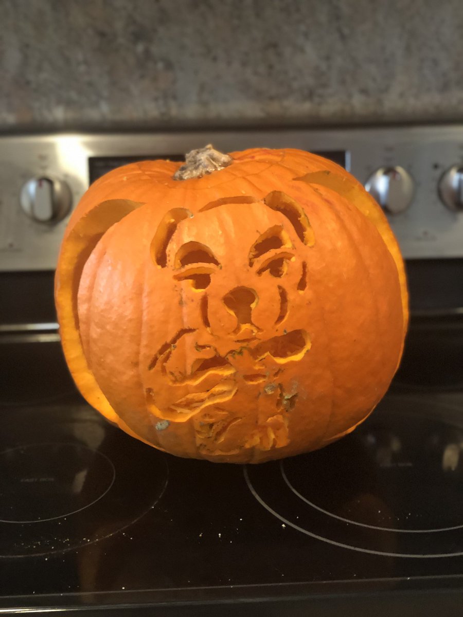 elonNookrat's tweet photo. Wife wanted K.K. Slider. It was challenging with a lot of small lines but, I think it came out ok. Should look nice when we light it up 🎃 👻 https://t.co/p2wdp6Z5wg