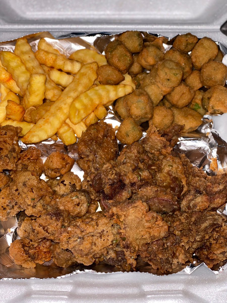 KJSWINGS1's tweet photo. Come see us today from 11am to 11pm, everything is cooked to order ❗️

#albanyga #asu #myasu #AsuTwitter #albanystateuniversity #albanytech #wings #supportblackownedbusinesses 

1205 E Clark Ave Suite C 229-573-7286 https://t.co/VdrGcJUICC