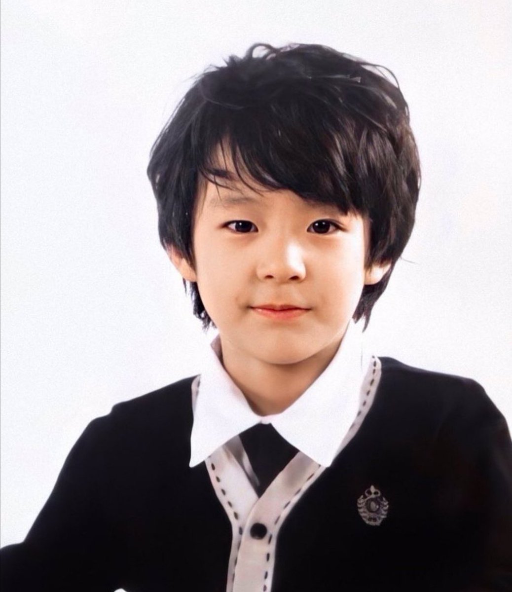 baby jeno vs grown up jeno: a thread