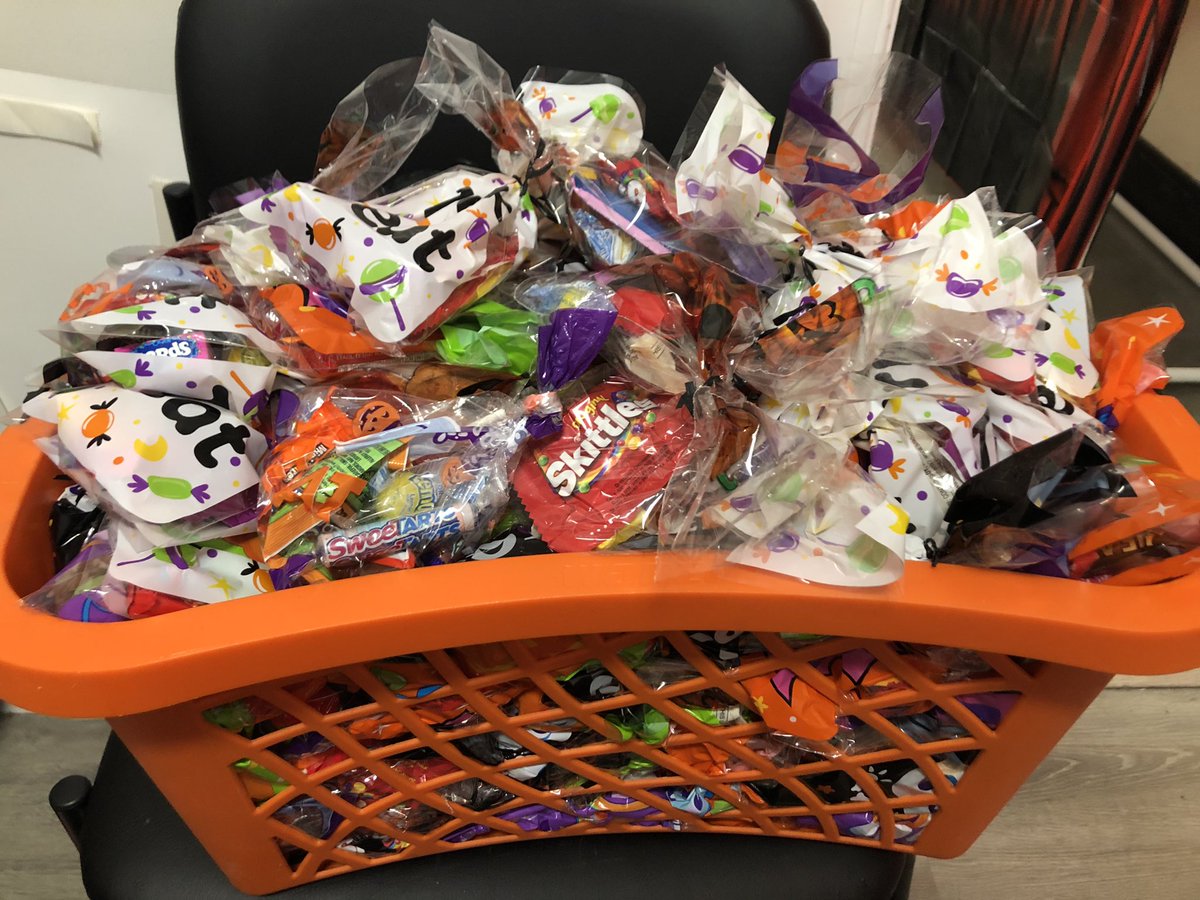 Alessandra HRC5854 (@alessaranibar) on Twitter photo Help us vote for Funniest, Scariest, and Creative! Please comment the number and category 👻
#HappyHalloween2020
<a href="/fitniistrefi/">fitni istrefi</a> <a href="/shanya_felder/">Shanya Felder</a> <a href="/sharinhd/">Sharin</a> <a href="/0runtheday0/">LadyLove#0792</a> @LourdesPerry <a href="/Tino_Longobardi/">Tino Longobardi</a> <a href="/HD_leogz/">Leo Gutierrez</a> @ginart_rebeca @william_bowker @Carol8475 Help us vote for Funniest, Scariest, and Creative! Please comment the number and category 👻
#HappyHalloween2020
<a href="/fitniistrefi/">fitni istrefi</a> <a href="/shanya_felder/">Shanya Felder</a> <a href="/sharinhd/">Sharin</a> <a href="/0runtheday0/">LadyLove#0792</a> @LourdesPerry <a href="/Tino_Longobardi/">Tino Longobardi</a> <a href="/HD_leogz/">Leo Gutierrez</a> @ginart_rebeca @william_bowker @Carol8475