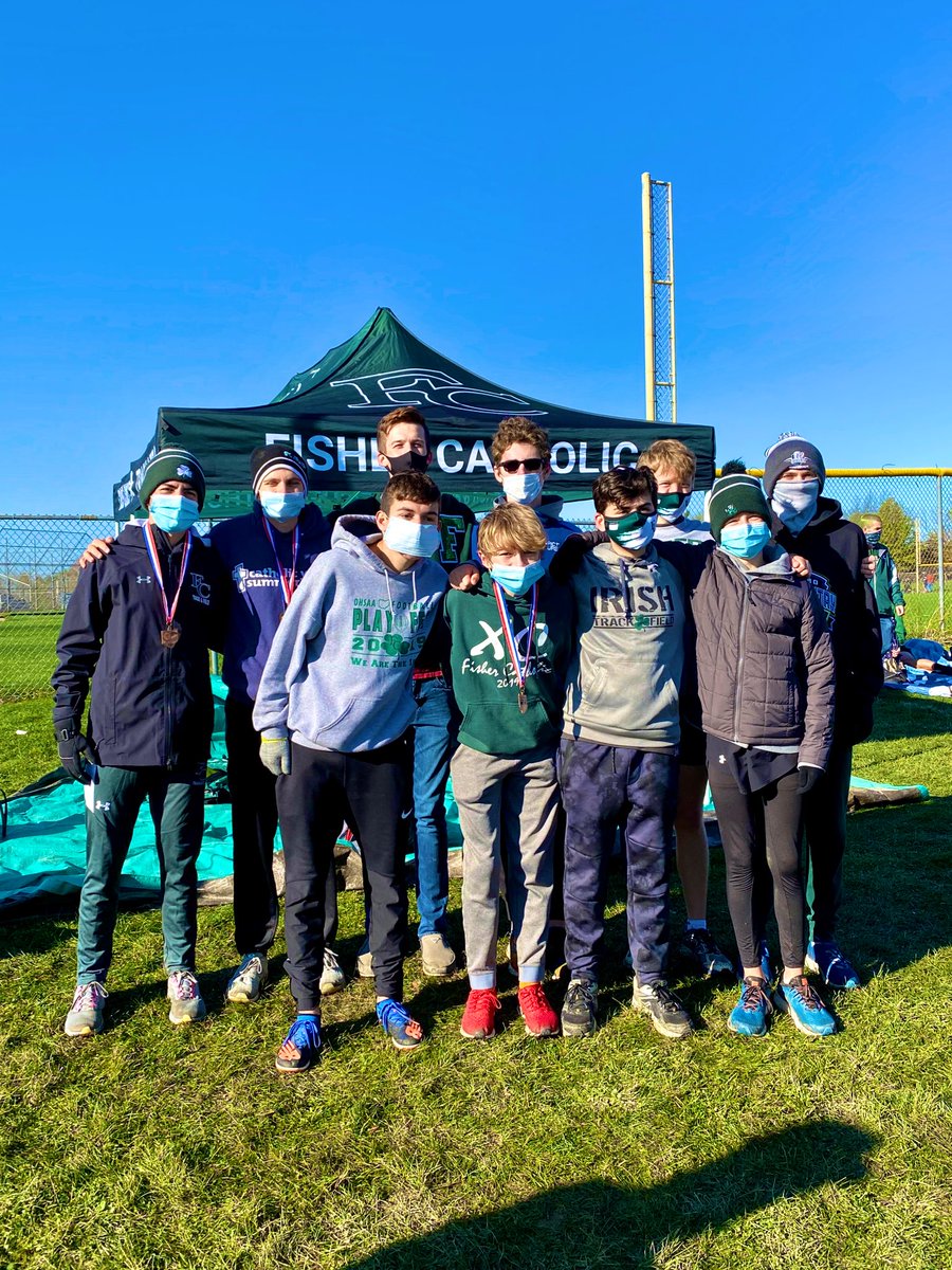 STATE BOUND!!!!!Congratulations to our Irish Boys Team for placing 3rd overall and qualifying for the State meet!
👏☘️👏🎉👏☘️👏