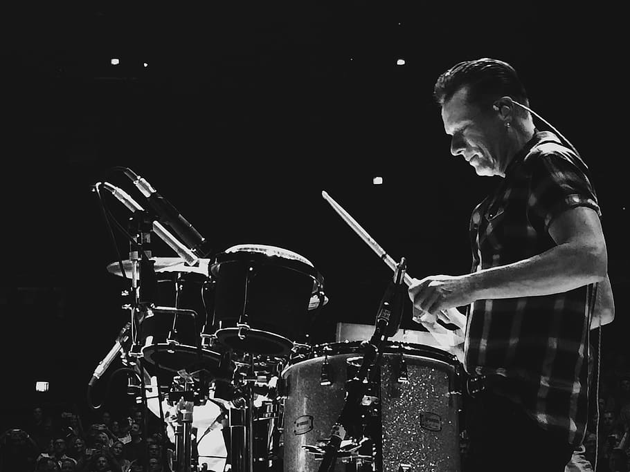 Happy birthday Larry Mullen Jr. of 