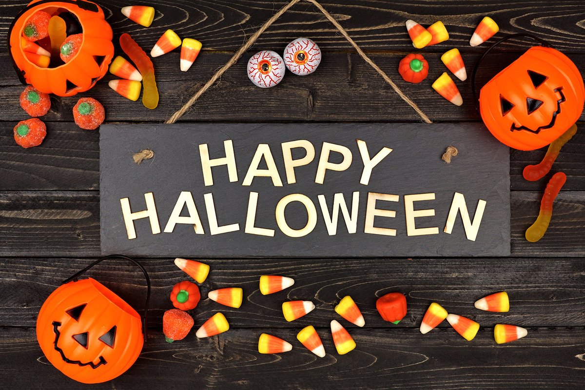 PALCS's tweet image. PALCS wishes you a safe and fun Halloween! 🎃👻