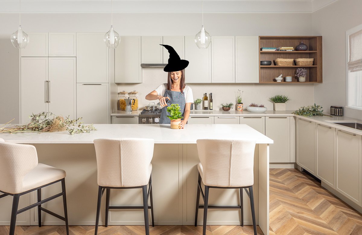 Boooook your private appointment to see our spooktacular homes at HYDE PARK CORNER 👻.
With extra large kitchens to cook all kinds of concoctions and cast wonderful spells on family and friends.
Get in touch with our team: 604-560-0272⁠ 
Happy Halloween from the Zenterra team 🎃