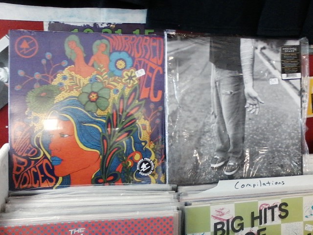 Happy Birthday to Robert Pollard of Guided By Voices & Rogers Stevens of Blind Melon 