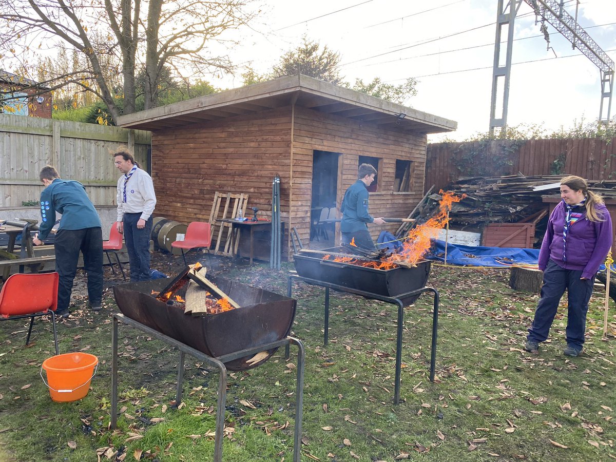 Fantastic session at HQ today! We’ve burnt 🔥 lots of wood, built a road for the trailer, pioneered some catapults, built some chopping blocks and eaten hot dogs! 🌭 #SocialDistance #Scouting #SkillsForLife