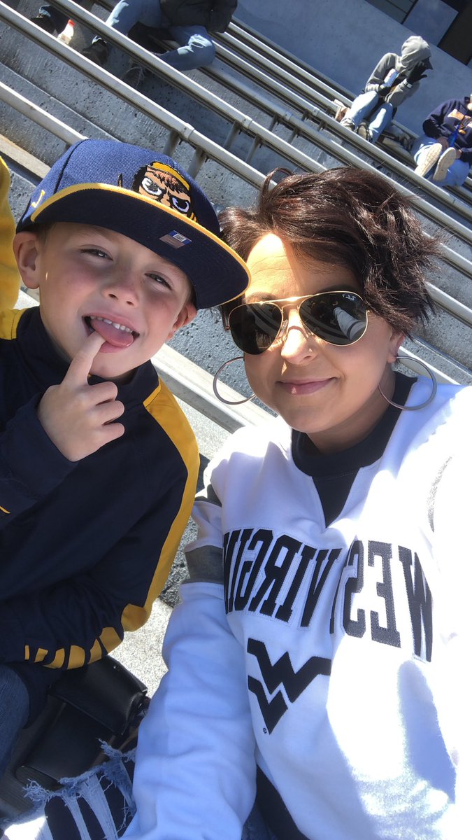 KaciePickle's tweet photo. #WVUGear https://t.co/jHfXz5tB2T
