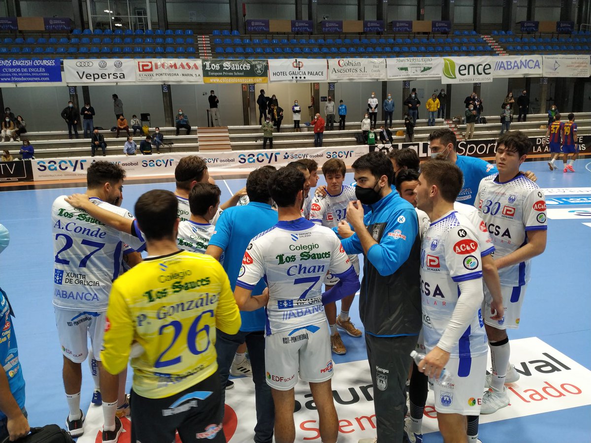 ClubCisneBalonm's tweet photo. 🏆 #LigaSacyrASOBAL J11
⏰ Minuto 60' (FINAL) 
🤾‍♂️ DICSA Modular @ClubCisneBalonm 27 🆚 43 @FCBhandbol
📺 @TVG2 
📲 App @LaLigaSportsTV
#️⃣ #LiveAsobal #CISBAR #VamosCisne #SomosAsobal #Asobalisback #LiveAsobal 
🎙¡Gracias equipo por darlo todo en la pista! 👏👏👏 https://t.co/95jzmn342U