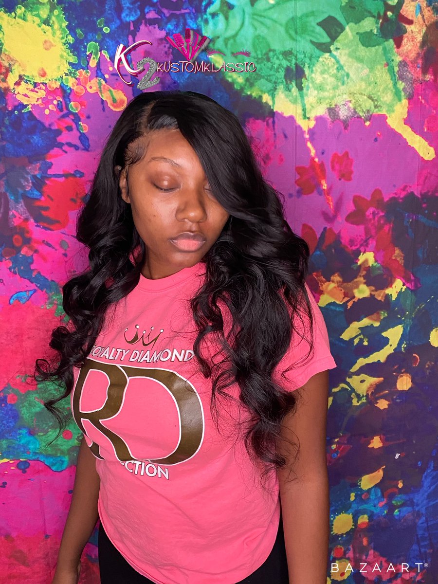 K2Kustom's tweet photo. Thee DIME 🔥🔥 
•
•
•
#frontalwigs #wigs #fun #curls #prettygirls #pretty #babyhair #lashes #laidedges #laid #gramfam22 #gram #poppin #wiginstall #closurewig #gramfam21🐯 #gramfam23 #gramfam24 #ulm #latech21 #latech22 #latech23 #ulm21 #houstonwigstylist #houstonhair https://t.co/iaSOsPiRlD