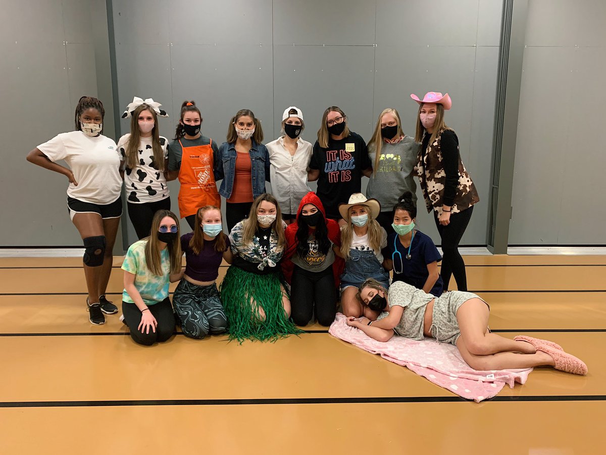 The Tiger Debs are back and ready for basketball season!! We wish all you Tiger fans a Happy Halloween!🎃 👻