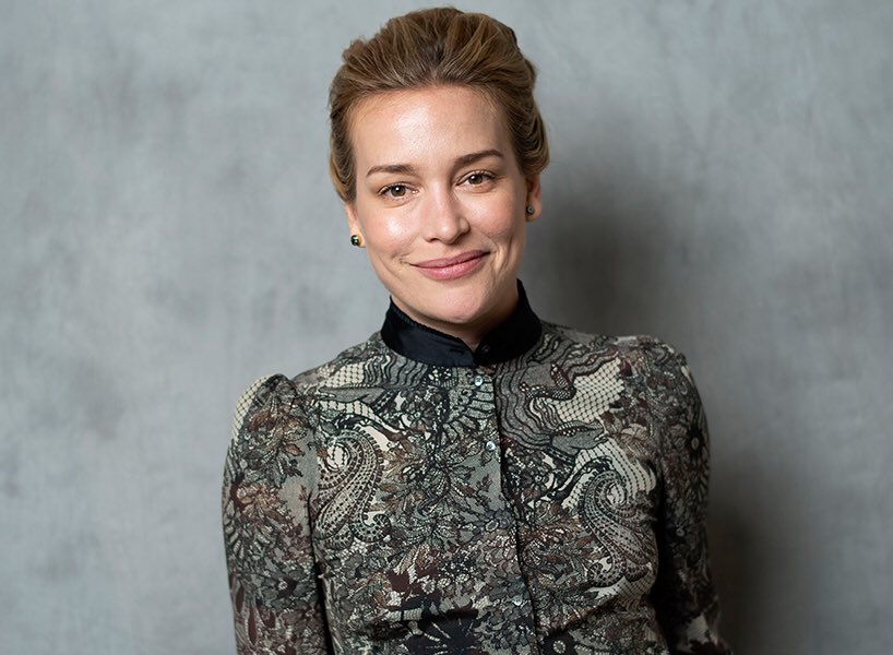 Happy birthday Piper Perabo 