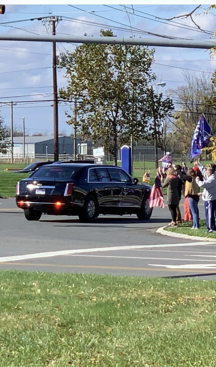 DevKungFu1's tweet photo. Lots of folks at the Trenton Mercer Airport in NJ wishing him well on his way to PA!! https://t.co/v8xeqVuIJb