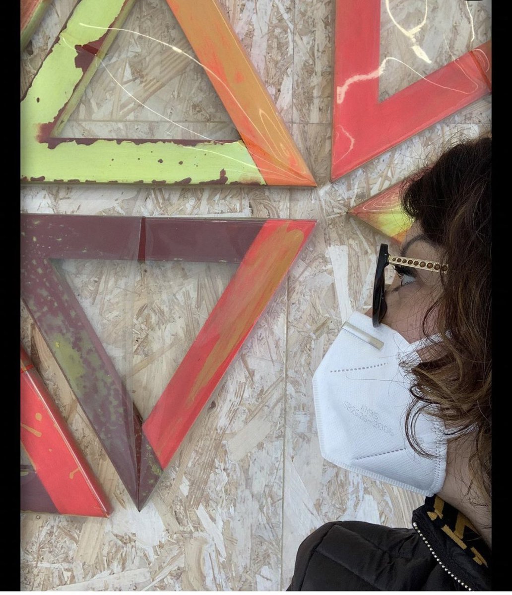 “L’astrazione era per me l’arte del secolo e quella dovevo seguire. Kandinskji, Klee e Mondrian erano i miei punti di riferimento”. Carla Accardi a Milano. Da non perdere.