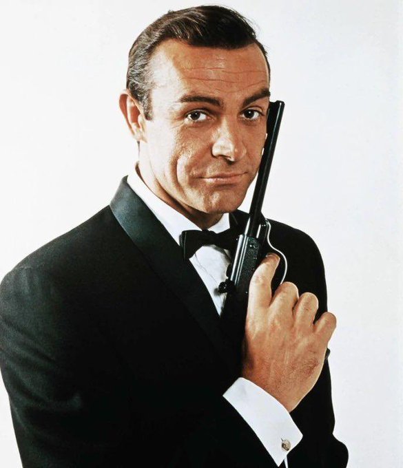 LouiseBurfDons's tweet photo. RIP Sir #SeanConnery #JamesBond First actor to portray #JamesBond and make seven Bond films in total. So many other accolades. Shaken and stirred at his loss. https://t.co/hU6ROpQIl5