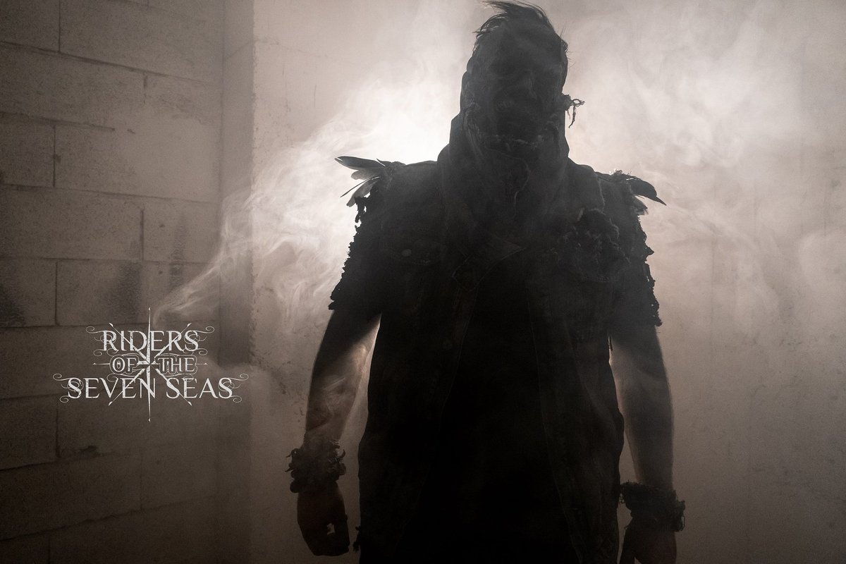 ☠️Happy #Halloween2020 from The Phoenix !
mrcana-photography.com
Photoshoot "Voices" - 1st #musicvideo
▶️youtube.com/watch?v=SViK22…
🌊Sea you there :
youtube.com/c/ridersofthes…
#heavymetal #powermetal #epicmetal #visualrock #photoshoot #photosession #musicvideo #newrelease #metalheads
