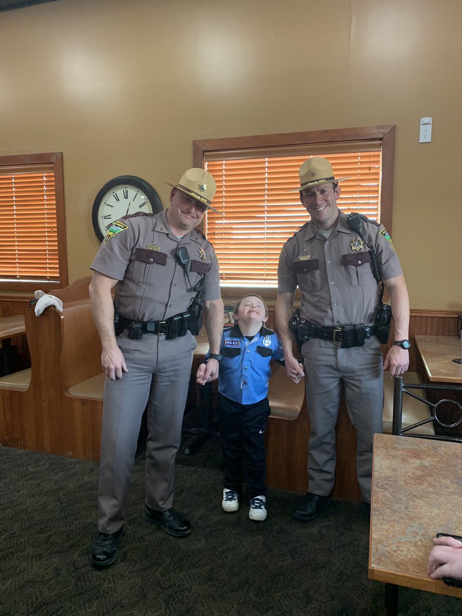 South Dakota Highway Patrol tweet media