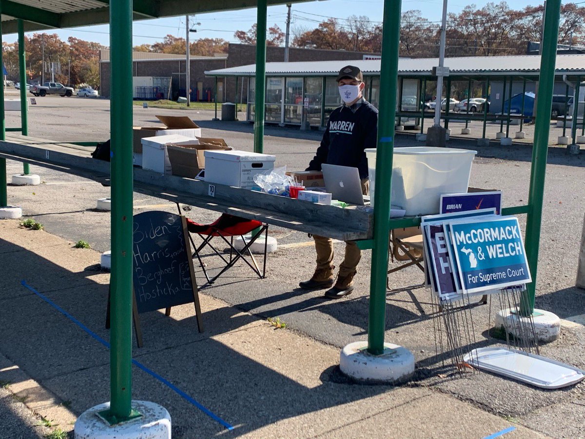 _KendraAfia's tweet image. What a beautiful day to launch canvassers in Muskegon 🤩
#WestMIBestMI #4DaysOut @OneCampaignMI