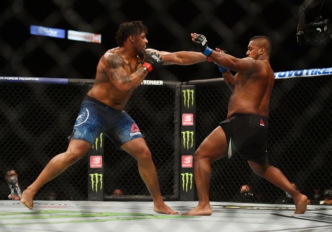 UFC Vegas 12: Greg Hardy vs. Maurice Greene Picks, Odds, and Predictions https://t.co/W5LbsTY9rl #ufc #ufc249 #ufcfl #ufcjax #ufcfightnight #ufc176 #ufcvegas #ufc250 #ufcapex #gamblingtwitter #bettingtwitter #bettingtips #freepicks #espn #ufcvegas12 #betting101 #bettingpeople https://t.co/MdF5c3seFz