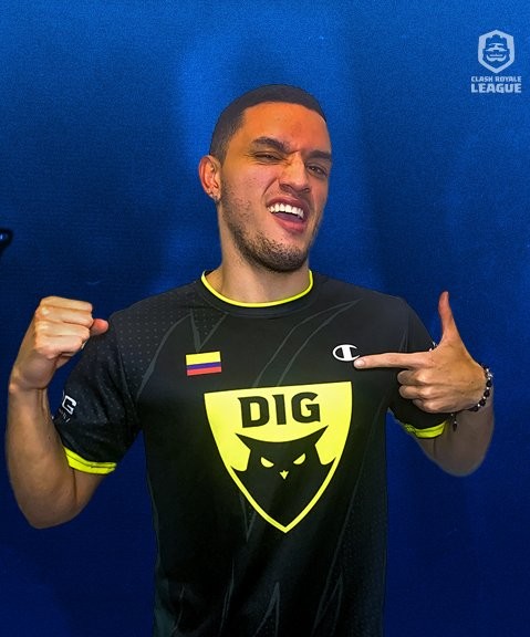 A big match in #CRLWest awaits and we're eyeing up a #DIGWIN! 

<a href="/dignitas/">Dignitas</a> vs @spacestationCR:
📺 youtu.be/p-_8bn0wI4I