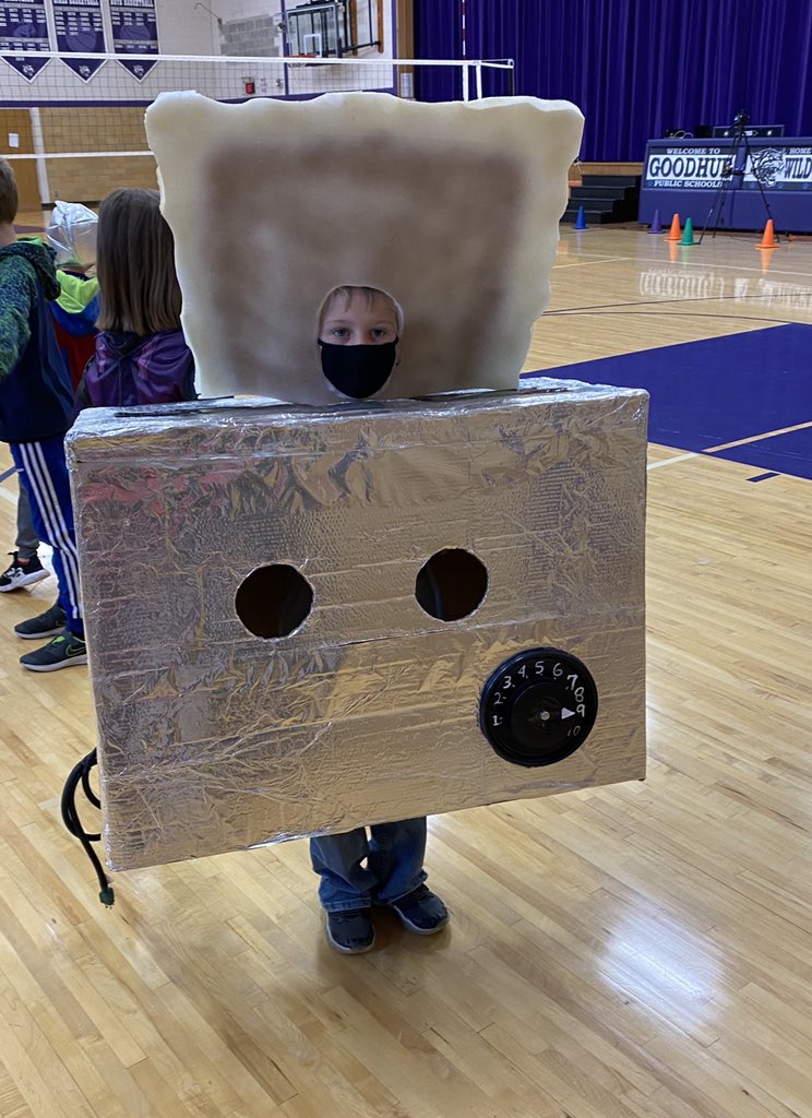 Happy Halloween 🎃 2020 #goodhueschool