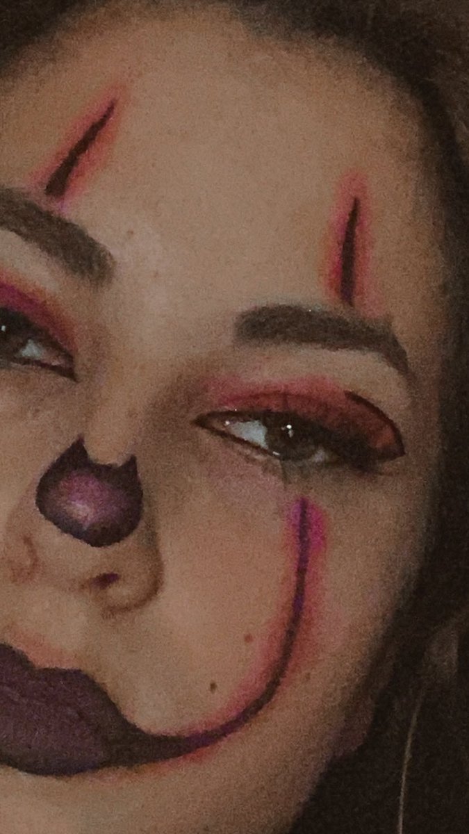 carlaaaaa55's tweet image. Hi Liam here’s so other pics of my look I’m quite proud cos I’m not really good at makeup 🖤 #LPCostumeComp @LiamPayne #LiamPayne 
#LPMakeUpComp  #LPShowAct3