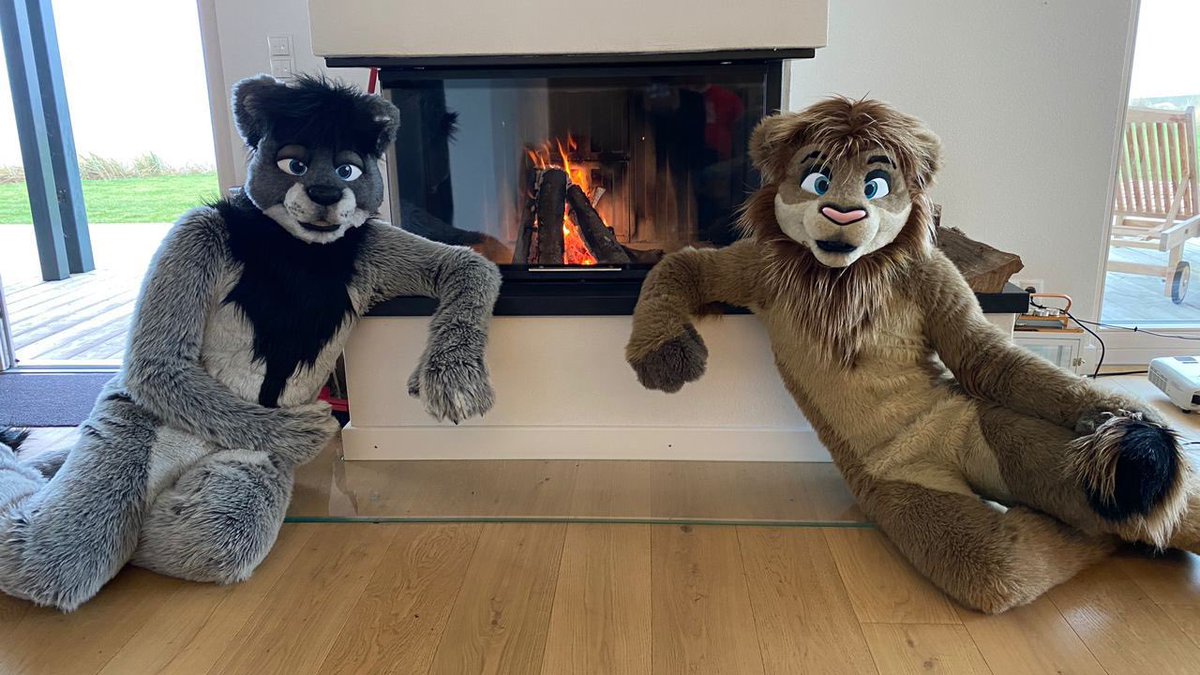 Despite the circumstances, we wish everyone a nice and cozy Halloween. Stay safe everyone!