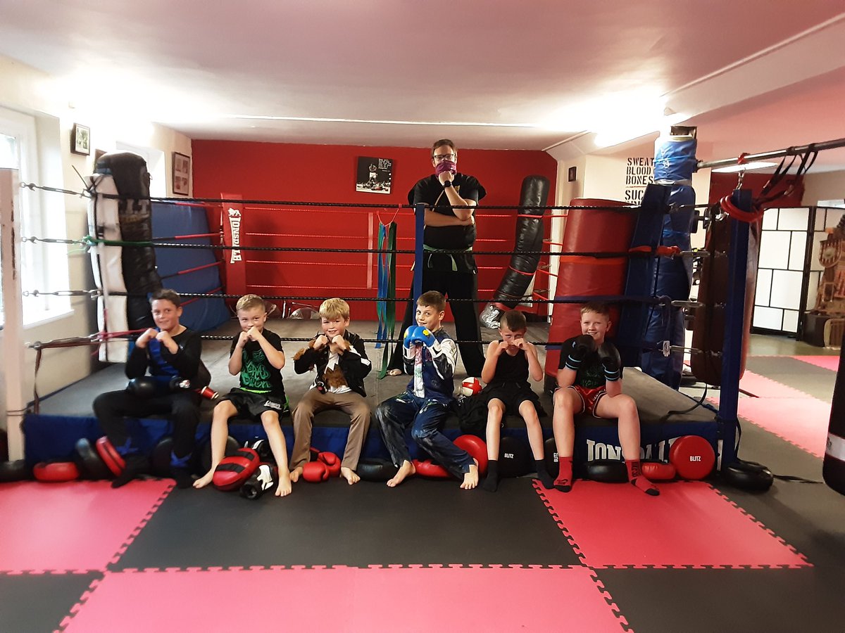 AFCNewcastle's tweet photo. So far we have raised ยฃ1273 for @TheSCT by our students taking part in the bag Challenge, no stopping for 30mins for kids and 1 hour for adults #toon #afcnewcastle #highbridge #covidsafe #sickchildrenstrust #getfit #raisemoneyforcharity https://t.co/XENX0uFllO