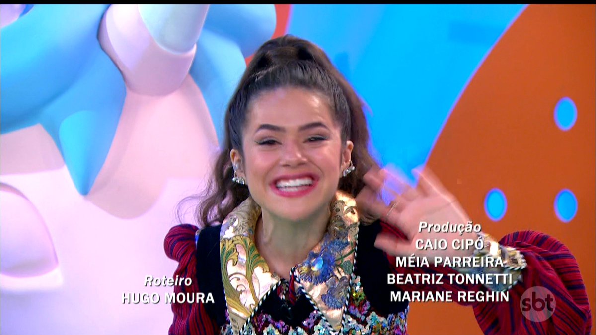 diariodenovelas's tweet image. Daqui alguns anos ela volta pra assumir os domingos da emissora.
#ProgramaDaMaisa 
#Maisa