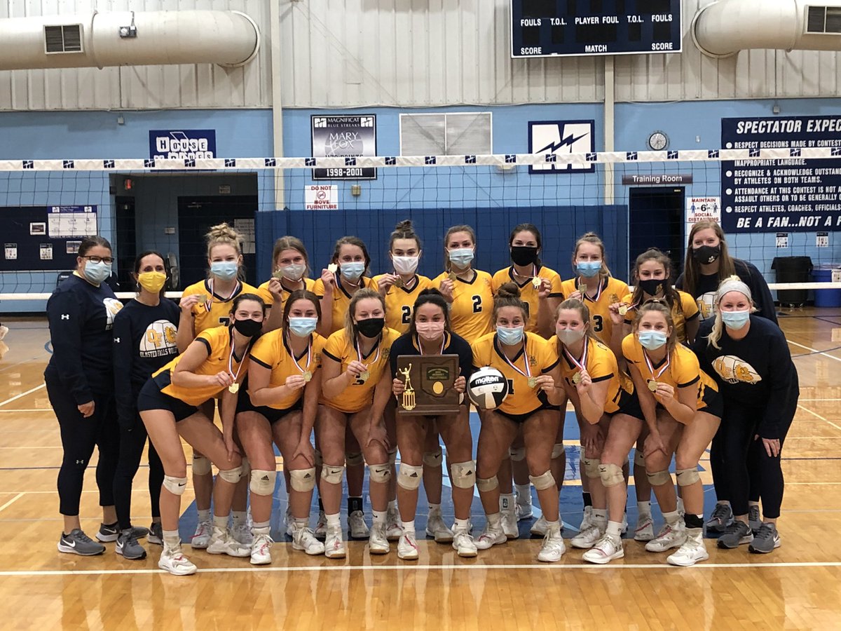 OFalls_Bulldogs's tweet photo. 2020 OHSAA District Champions!  Congratulations Bulldogs! https://t.co/zg16XHGeoR
