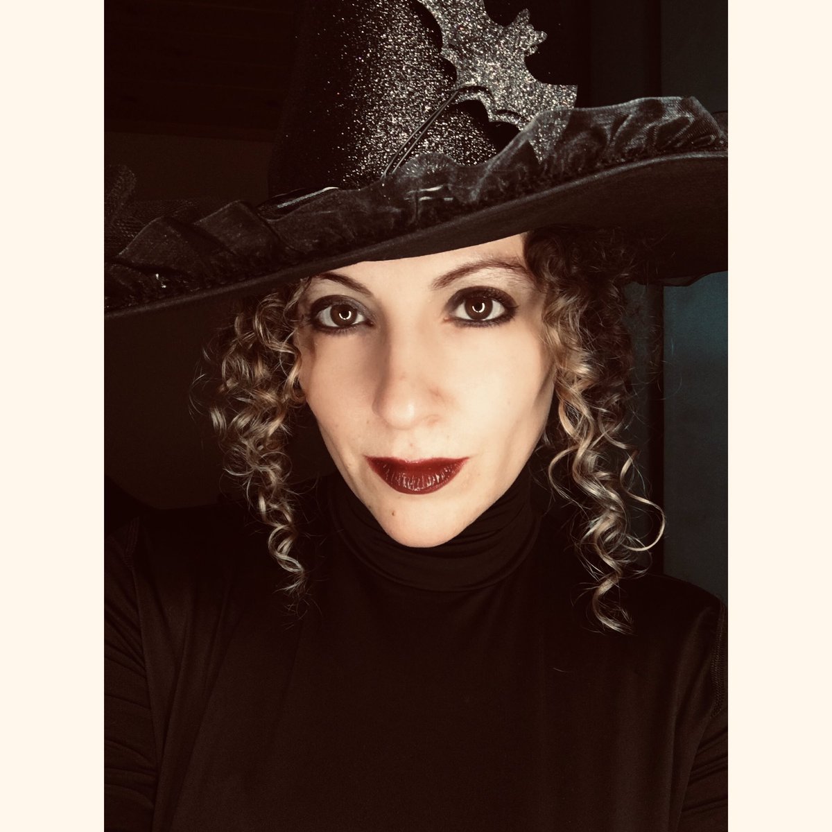 donnavivino's tweet photo. Boo. #Frightfest2020 https://t.co/CSD1TYLVJP