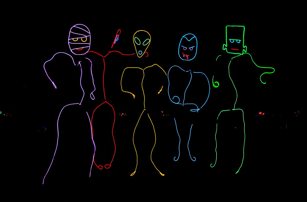 ...Oh you certainly will agree with me, It's the land of a thousand thrills...