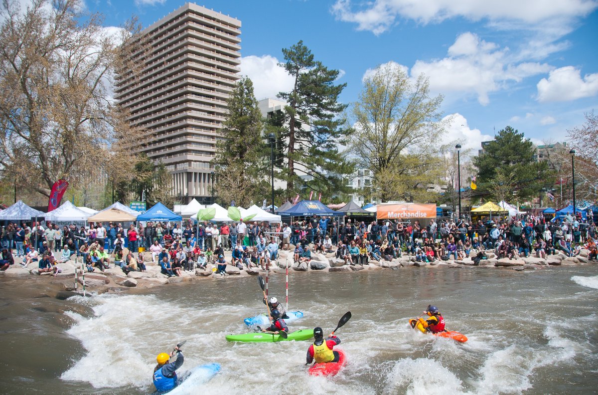 ...Oh you certainly will agree with me, It's the land of a thousand thrills...