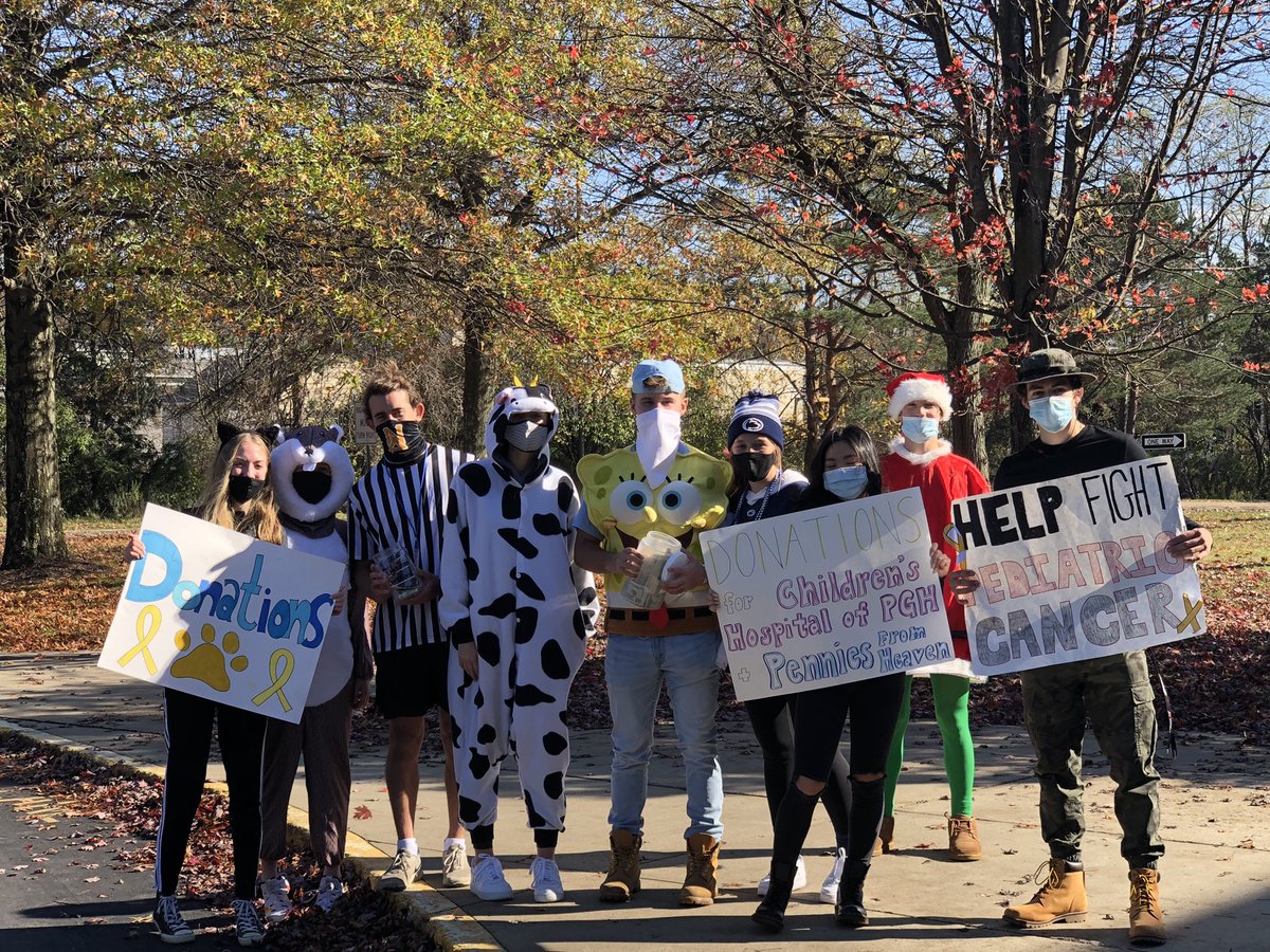 We’re still here @ NASH!! Come join us until 4pm for a drive thru trick-or-treat!! 🎗🎃
