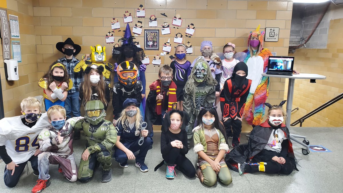 🎃 Happy Halloween from grade 3! 🎃 #goodhueschool