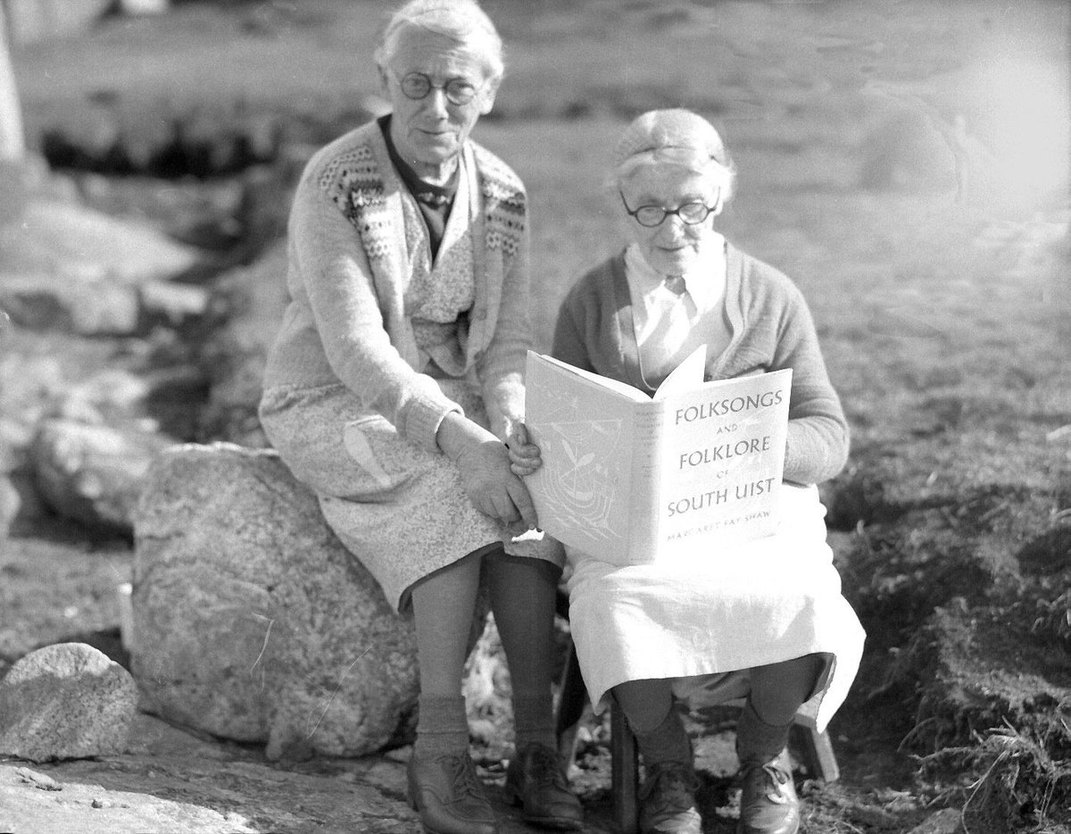 Pèigi MacRae was born in Lochmaddy in 1874. Pèigi and her sister Màiri supplied Margaret with several songs for the book Folksongs and Folklore of South Uist.Pèigi and Màiri are pictured below.