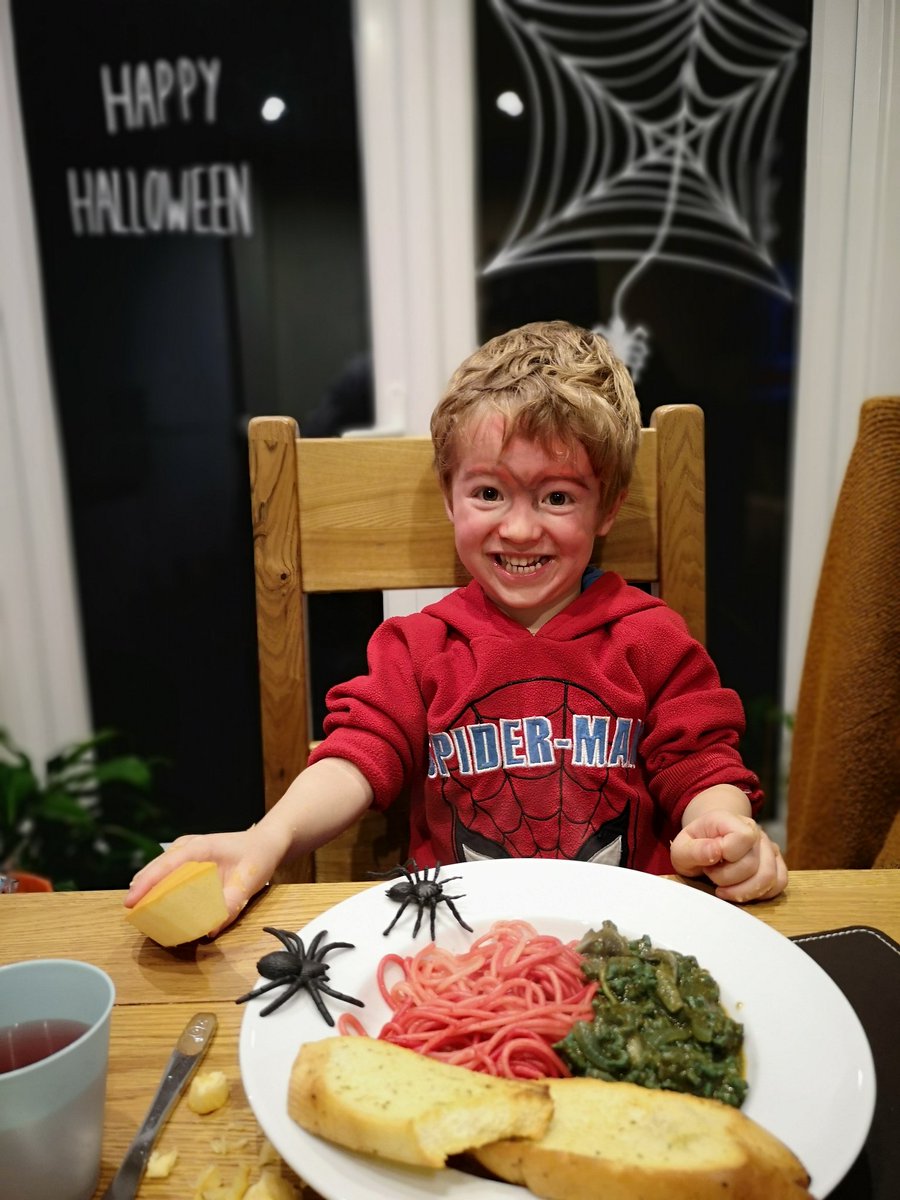 TheMrDay84's tweet photo. Spooky tea for us tonight. Tastes better than it looks. #HalloweenAtHome https://t.co/hEq4CAtbFg