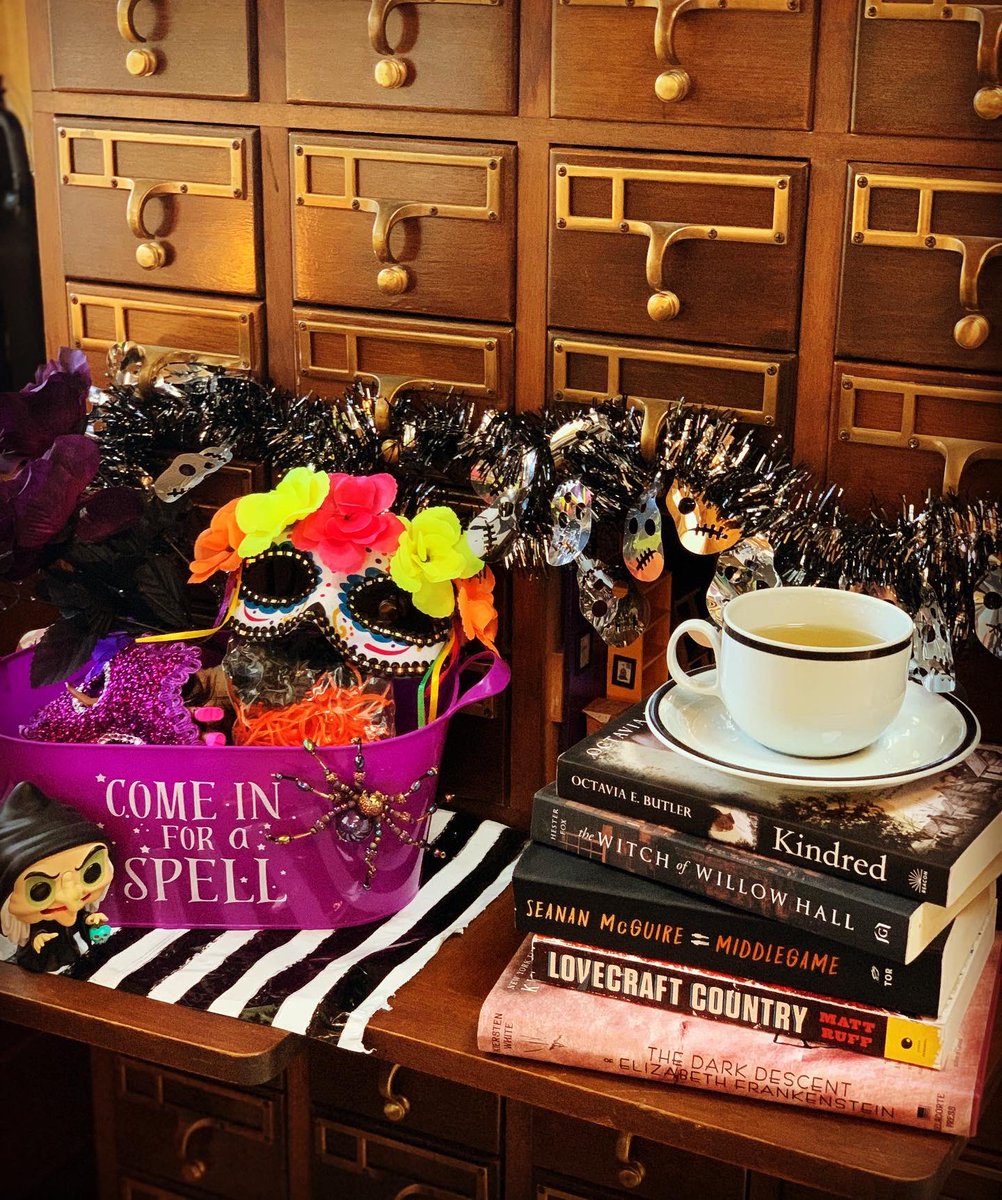 ReviewsMayVary's tweet photo. Where did October go!? This has been the fastest, slow-ass year in history. I read 9 books for #RIPXV. If my family doesnβt make me leave the house today, I might read Zobizoni for an even 10!
What have been your favorite reads this month? #OctoberReads
https://t.co/TlMgeWLl1F https://t.co/nXjx1qn00x