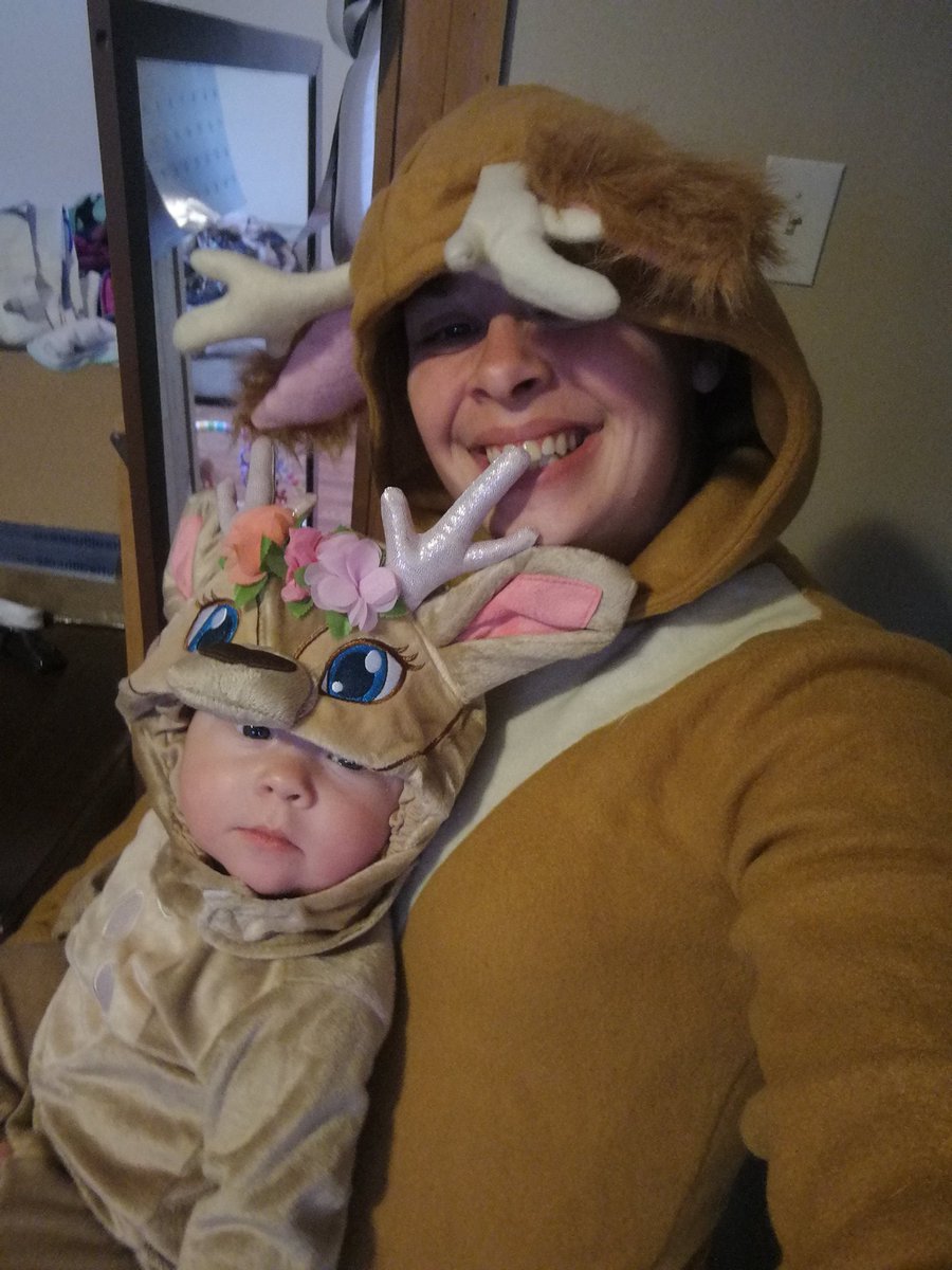 AlaciaTimbit's tweet image. Happy Halloween