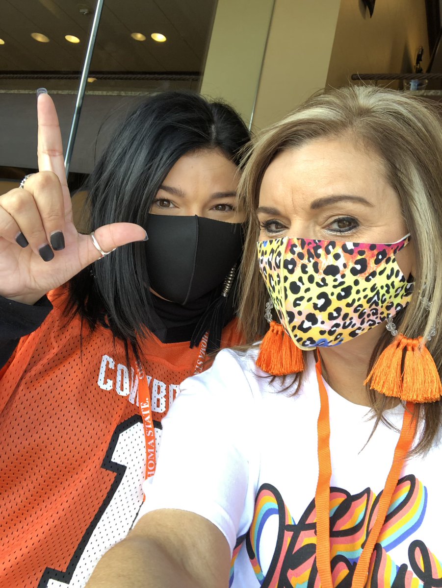 BUNDYSGAL's tweet photo. #GOPOKES https://t.co/LR61LuAGvl