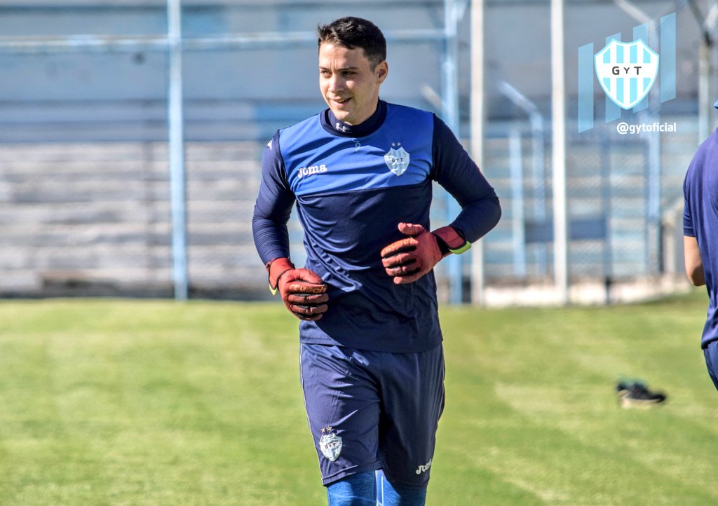gytoficial's tweet photo. ⚽️⚪🔵 Otro que estuvo en el Gigante, por primera vez desde la reanudación de las practicas, fue Facundo Abraham. El arquero regresó de Mexico y continuará en el Albo. https://t.co/UeUk7xdGVu