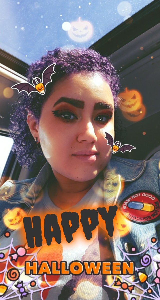 CurlyHBIC's tweet photo. Happy Halloween 😈 https://t.co/GdfoJeXpya