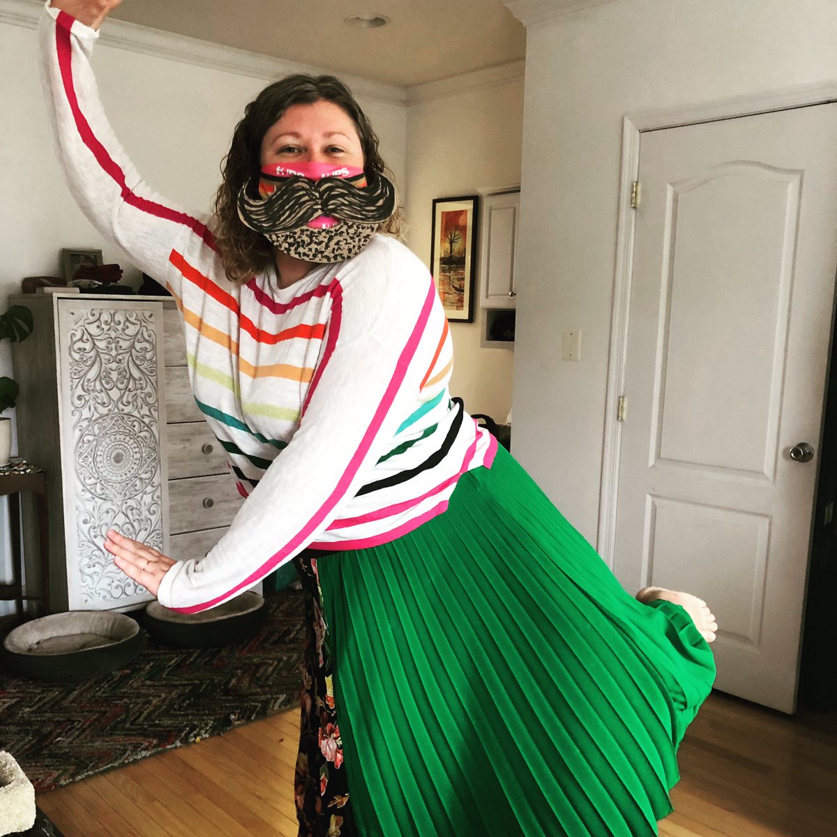 Living my full .<a href="/jvn/">Jonathan Van Ness</a> fantasy to go work these polls on Halloween honey!!! #vote2020 #pollworker