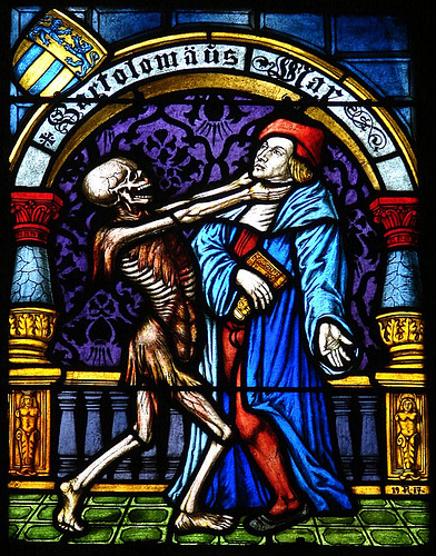glass_zealot's tweet photo. The windows date from 1441–1450 and are considered the most valuable in Switzerland (and are located in Bern). 

They include a number of heraldic symbols and religious images as well as an entire "Dance of Death" window. https://t.co/gHSWG5y92i