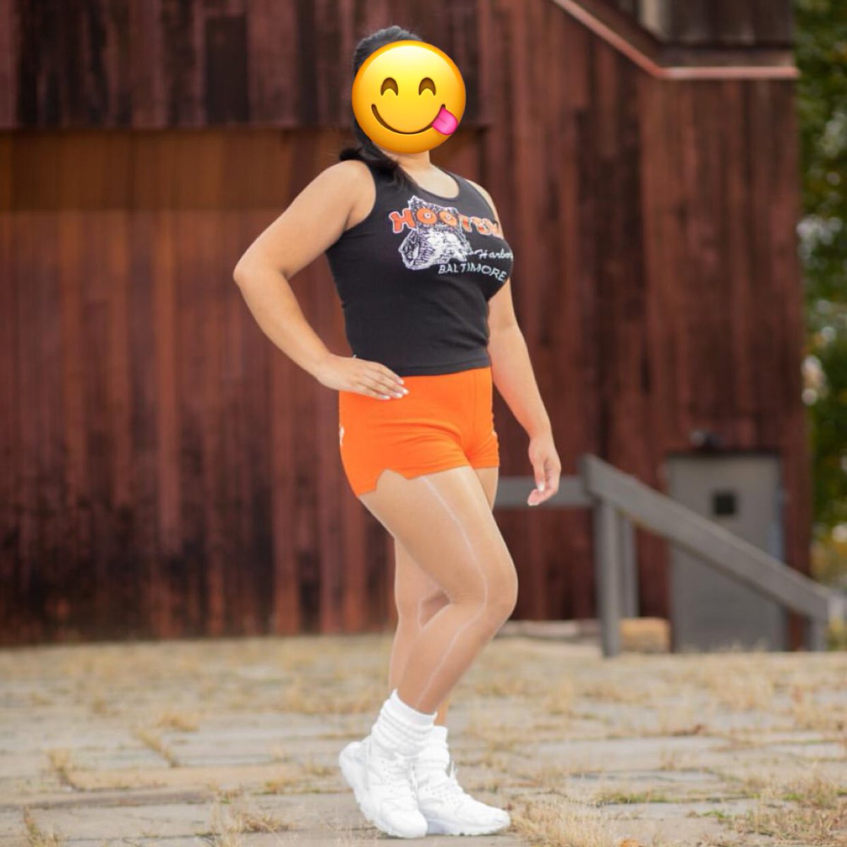 Cakesz_Closet's tweet photo. Happy Halloween from your fave hooters waitress 🎂🎃 

#tights #tightslover #pantyhose #pantyhosefashion #pantyhosefetish #stockings #collants #collant #strumpfhose #hooters #HootersTV #halloweencostume #cosplay #HappyHalloween2020 #asian #filipina https://t.co/cAKaE2lUhD