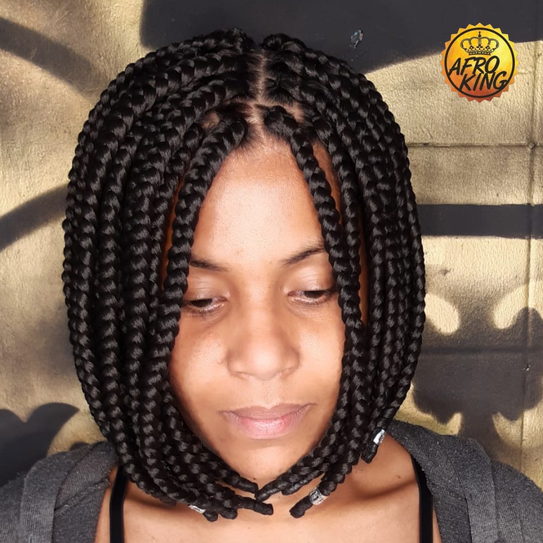 Studio Afro King on X: Box Braids Chanel 😍 @studioafroking Trancista:  @denyhairstyle . . . . . 😍😍 #boxbraidsstyle #boxbraidsbrasil #sorocaba  #bobbraids #goddessbraids #boxbraids #chanel #trançachanel #afrohairstyle  #studioafroking